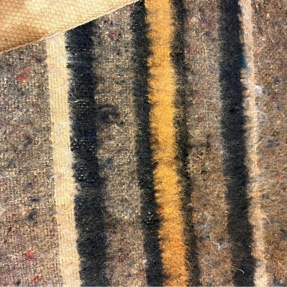 Vintage cloth covered canteen - Picture 7 of 10